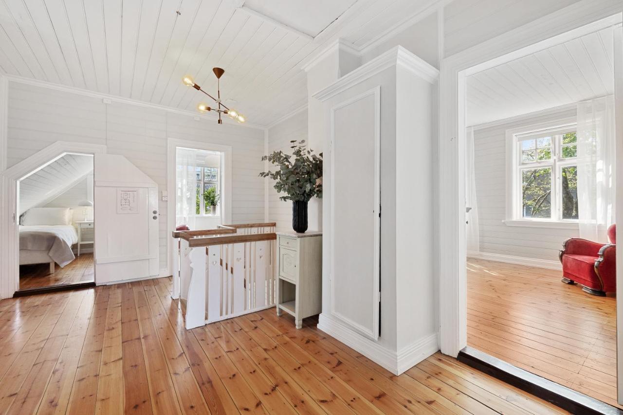 Luxury In Downtown Villa Reykjavík
